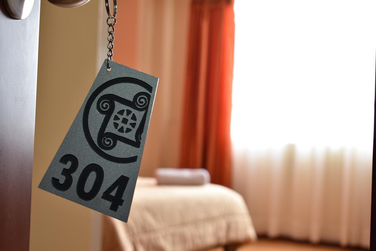 Hotel Suyusama イピアレス エクステリア 写真